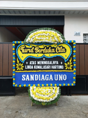 Papan Bunga Duka di Kelam Tengah